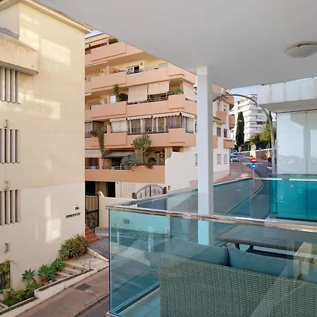 Edificio Italia 아파트 베날마데나코스타